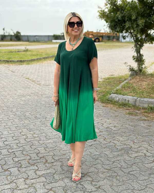 Liora™ – Lahtine kleit pehmete värviüleminekuga