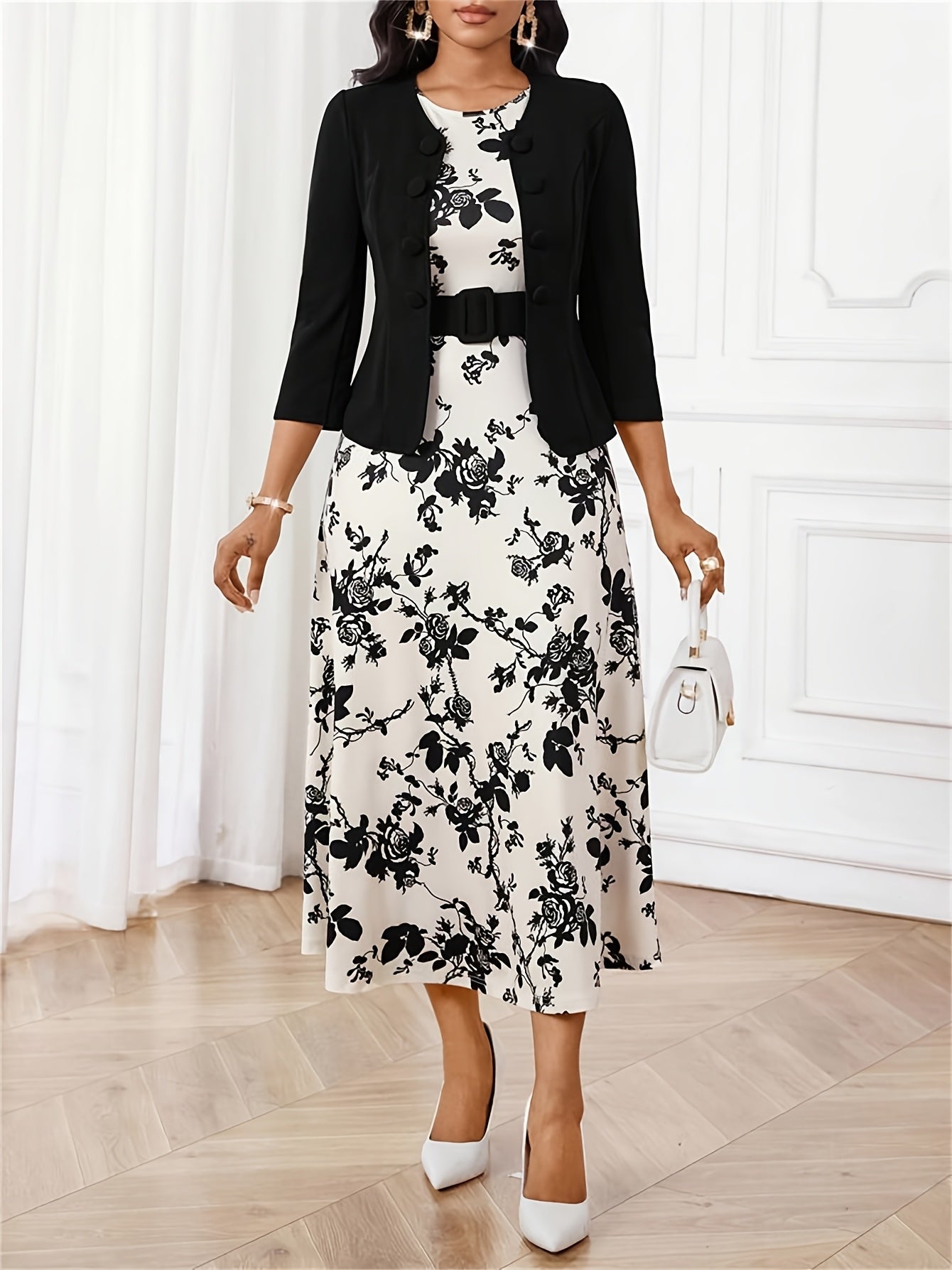 Amelia | Trükimustriga vööga kaheosaline komplekt