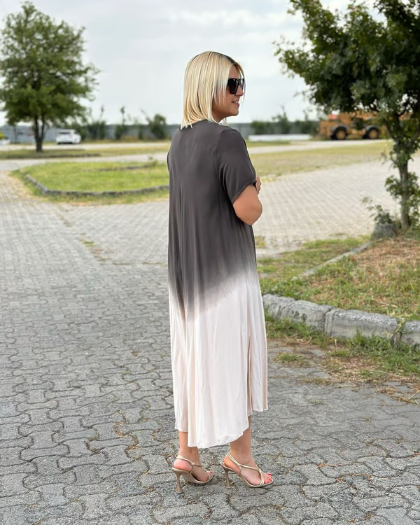 Liora™ – Lahtine kleit pehmete värviüleminekuga